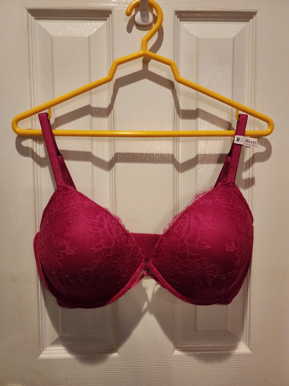 Victoria's Secret Lace Underwire Bra - Berry